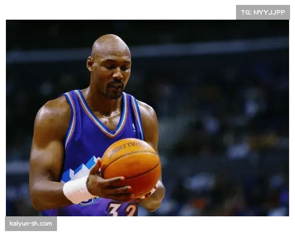 尤尔特塞文勇士首秀得分挂零 欧洲联赛转战NBA仍需适应期