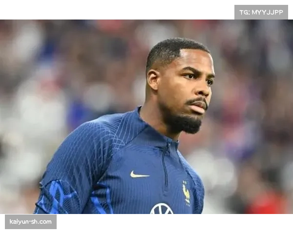 法国门将三保险配置 迈尼昂出球能力成战术发起关键